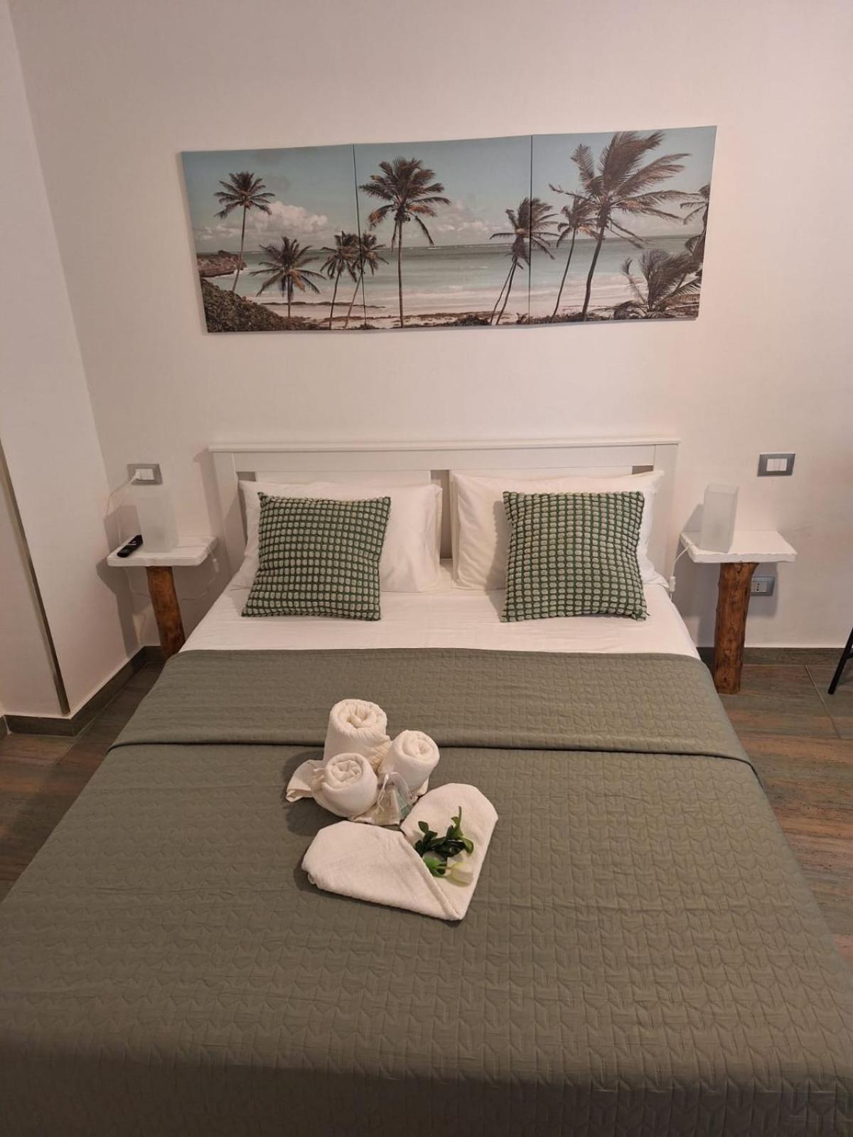 Casa Vacanze Green House Terrasini Bagian luar foto