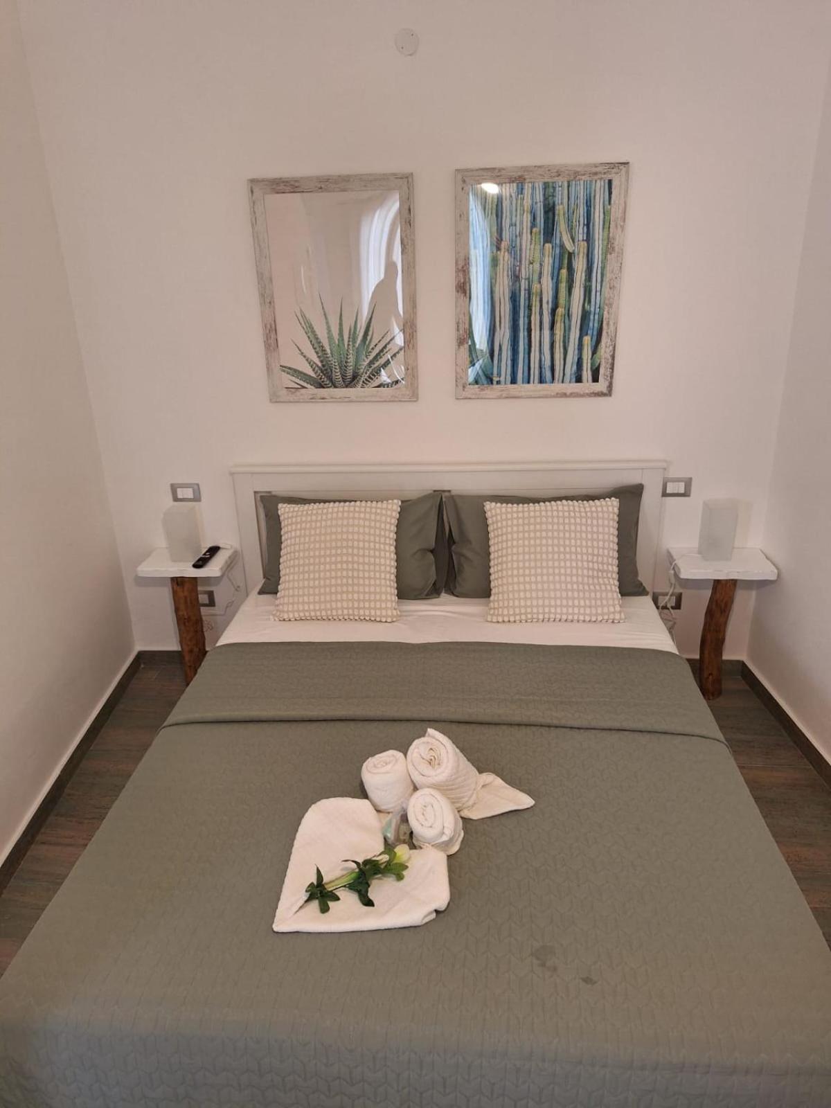 Casa Vacanze Green House Terrasini Bagian luar foto