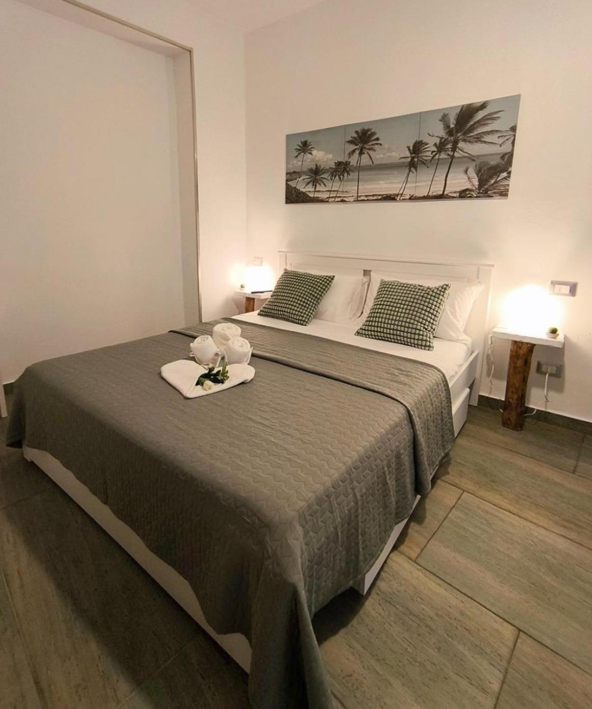 Casa Vacanze Green House Terrasini Bagian luar foto